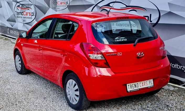 Hyundai i20 cena 19990 przebieg: 154000, rok produkcji 2012 z Wałbrzych małe 407